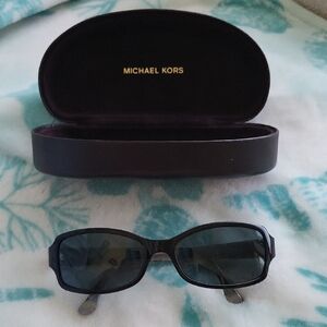 Michael Kors Black Sunglasses with Stylish Design